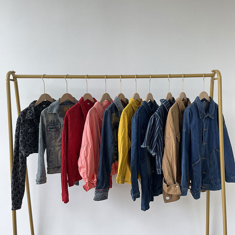 Jaqueta jeans usada